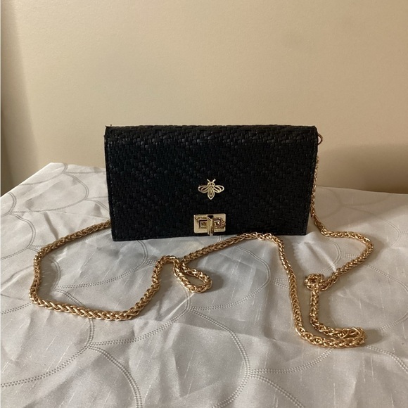 NWOT Lucky Bees Vegan Leather Crossbody (perfect for Prom or Wedding) - Picture 2 of 14